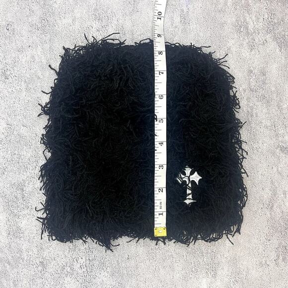 grunge cross gothic punk furry black beanie - Picture 5 of 6